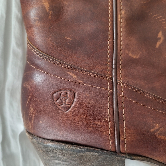 The Ariat Bluebell Western Cowboy Cowgirl Leather Boots - Picture 8 of 14